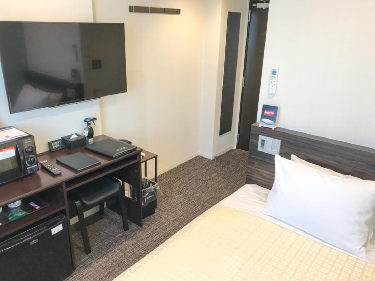 Hotel Livemax Hiroshima Funairimachi Riverside Екстер'єр фото